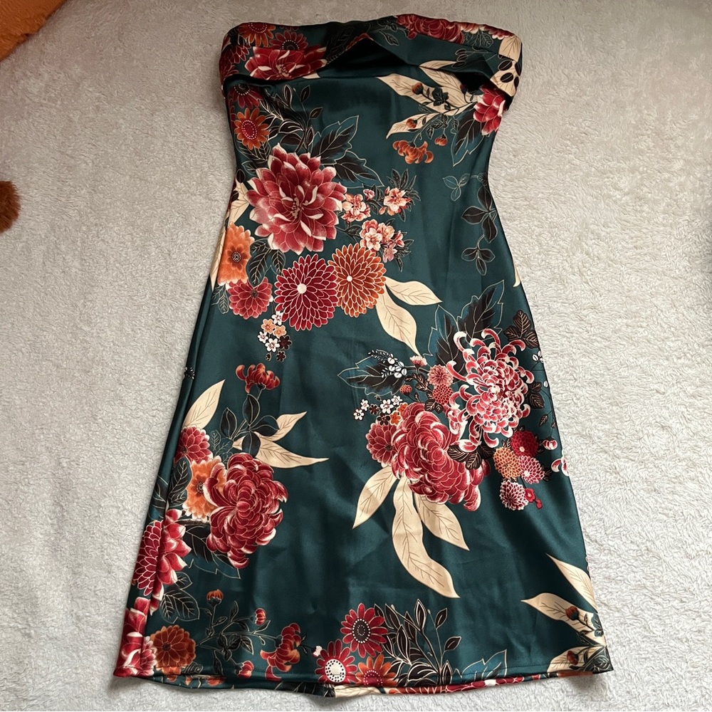 Altard State Dress